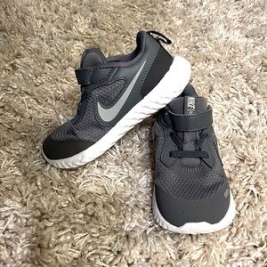 Nike Toddler Sneakers, Size 10c